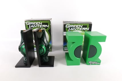 Lot of 2 Green Lantern Sculpted Resin Bookends