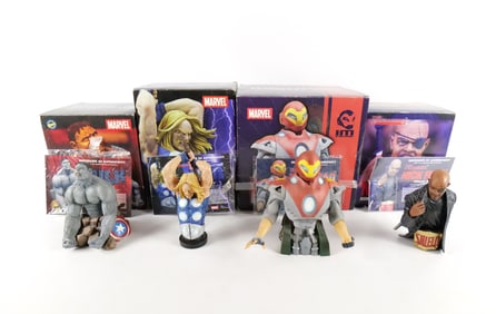Lot of 4 Marvel Diamond Select Limited Edition Busts