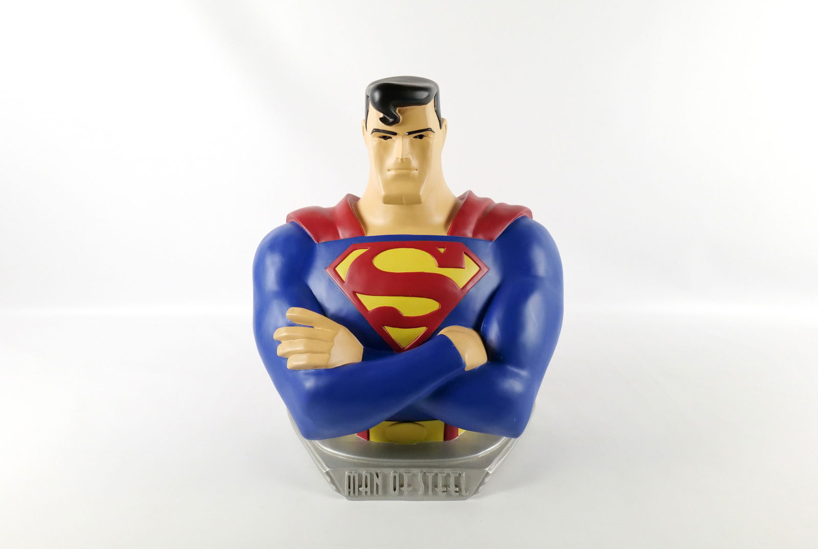 Warner Bros. Studio Store 18" Superman Bust (1 of 9)