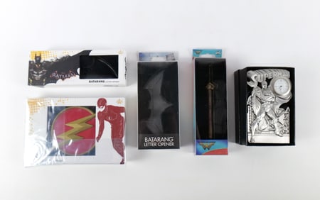 Group Lot of DC Desk Items