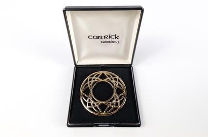 Lochdaw Celtic Knot Wreath Brooch by Carrick