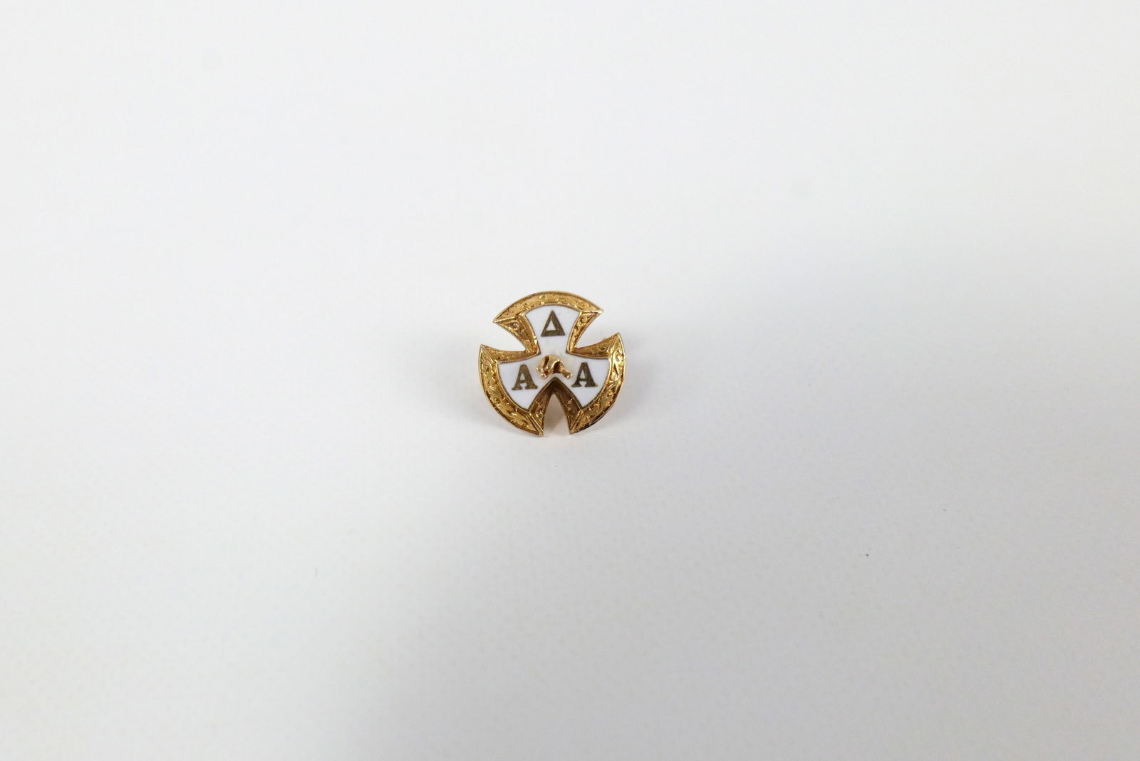 Vintage 14K Gold Delta Alpha Alpha Sorority Lapel Pin (1 of 3)