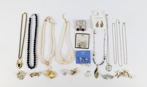 Group of Mixed Costume Jewelry