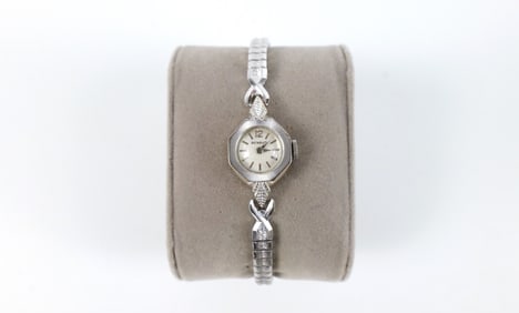 Vintage 1950s 14K Benrus Wind Up Ladies Watch