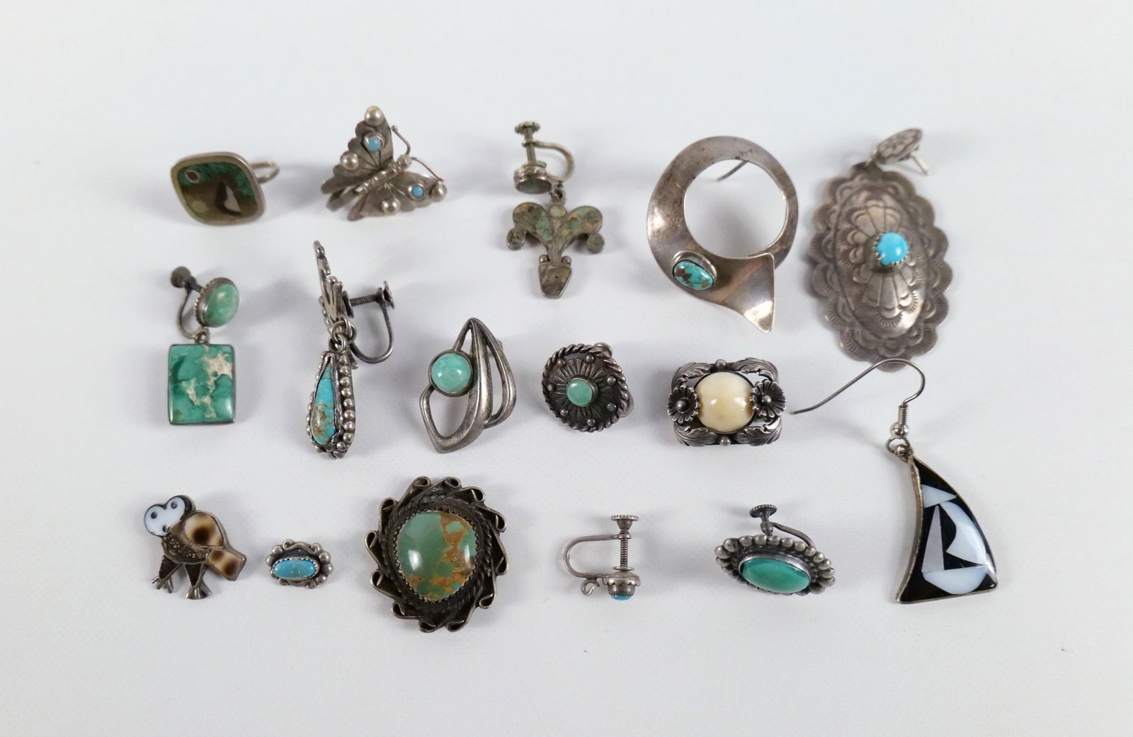 Group of Vintage Single Earrings (1 of 7)