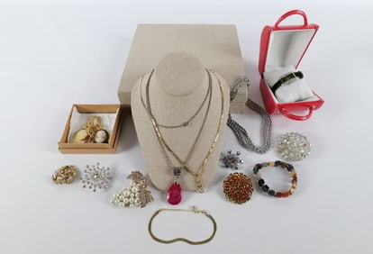 Group Lot of Costume Jewelry