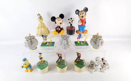 Lot of 14 Disney Plastic Banks