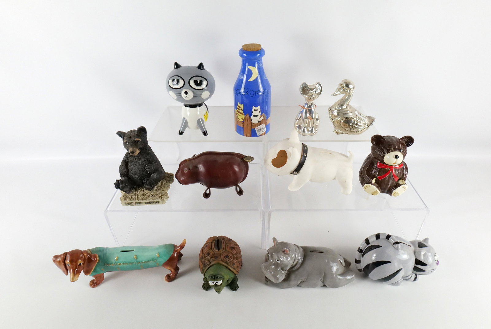 Lot of Mixed Animal Themed Banks (1 of 12)