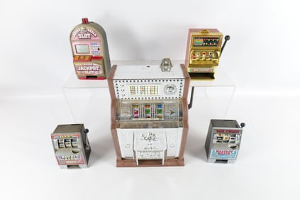 Group Lot of Slot Machine Banks