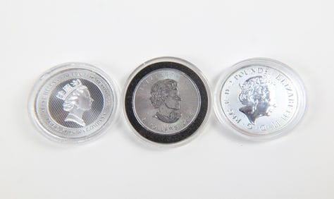 3 Queen Elizabeth II Commemorative Coins