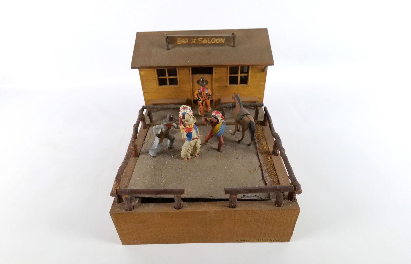 Homemade Animated Cowboys and Indians at a Saloon Diorama (1 of 8)