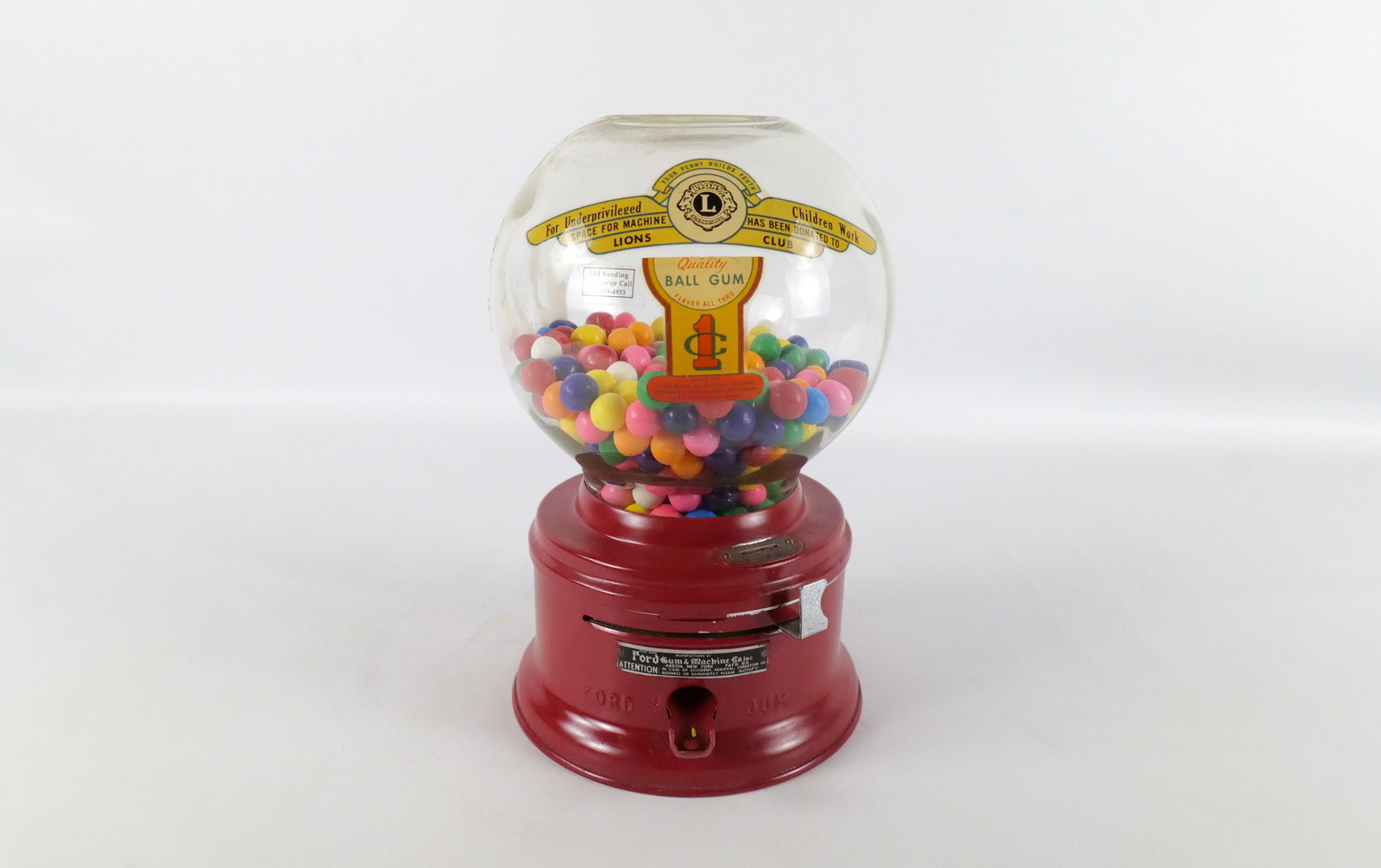 Ford Gumball Vending Machine (1 of 6)