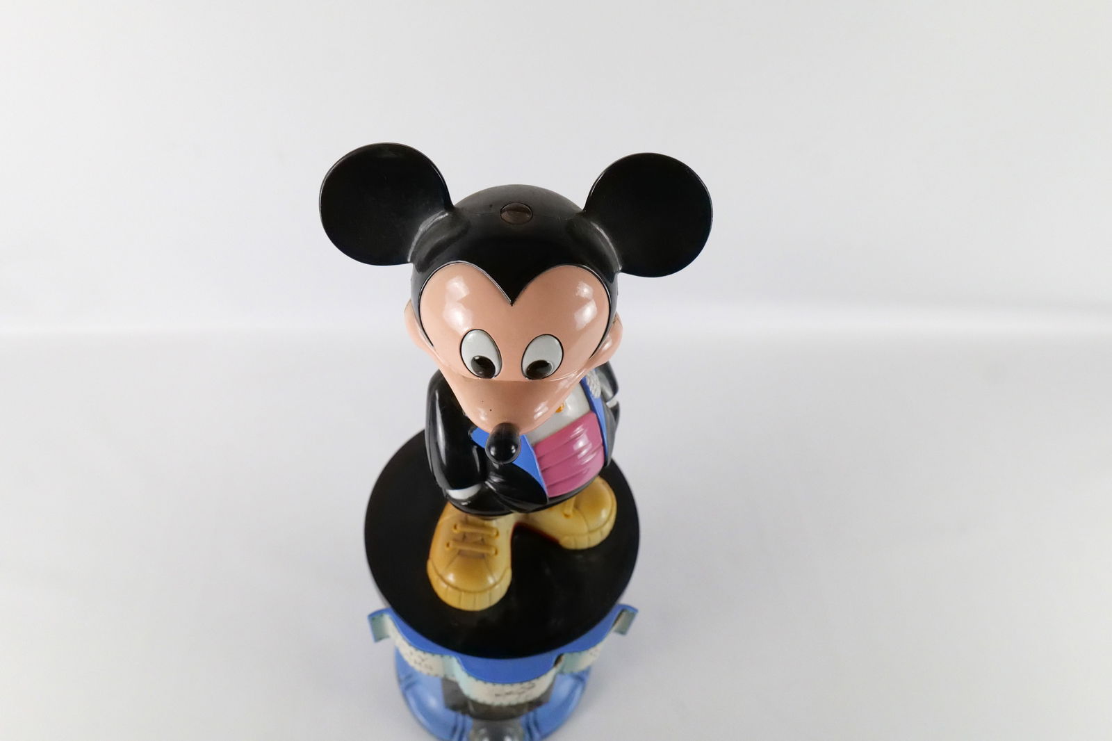 Lot of 2 Vintage Gumball Machines - 12