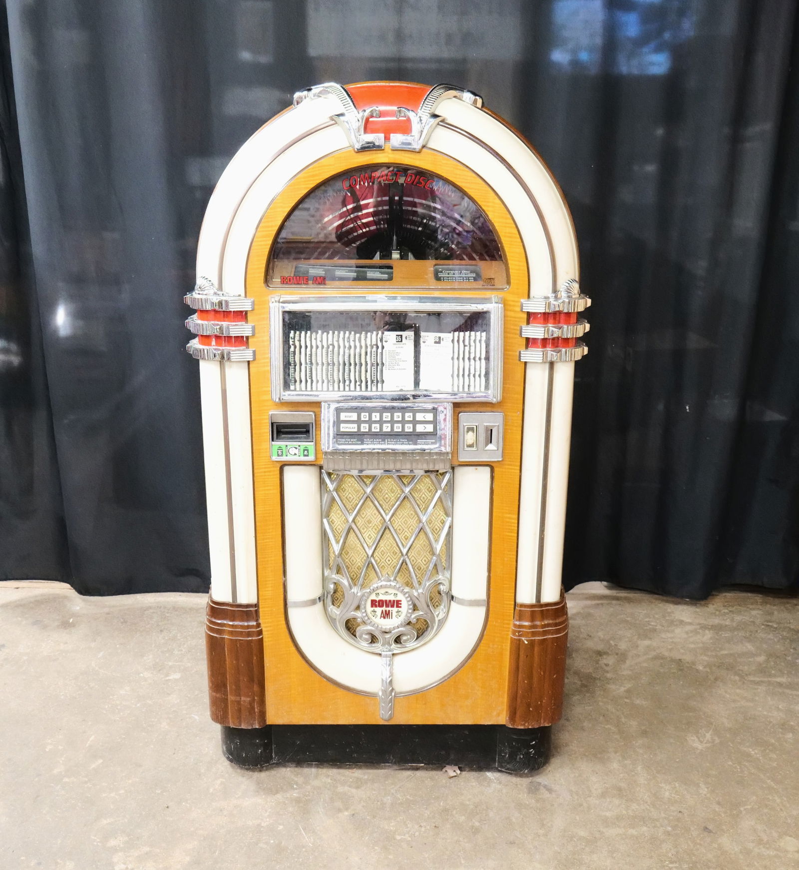 1972 Seeburg Model Esx100 H5 Jukebox