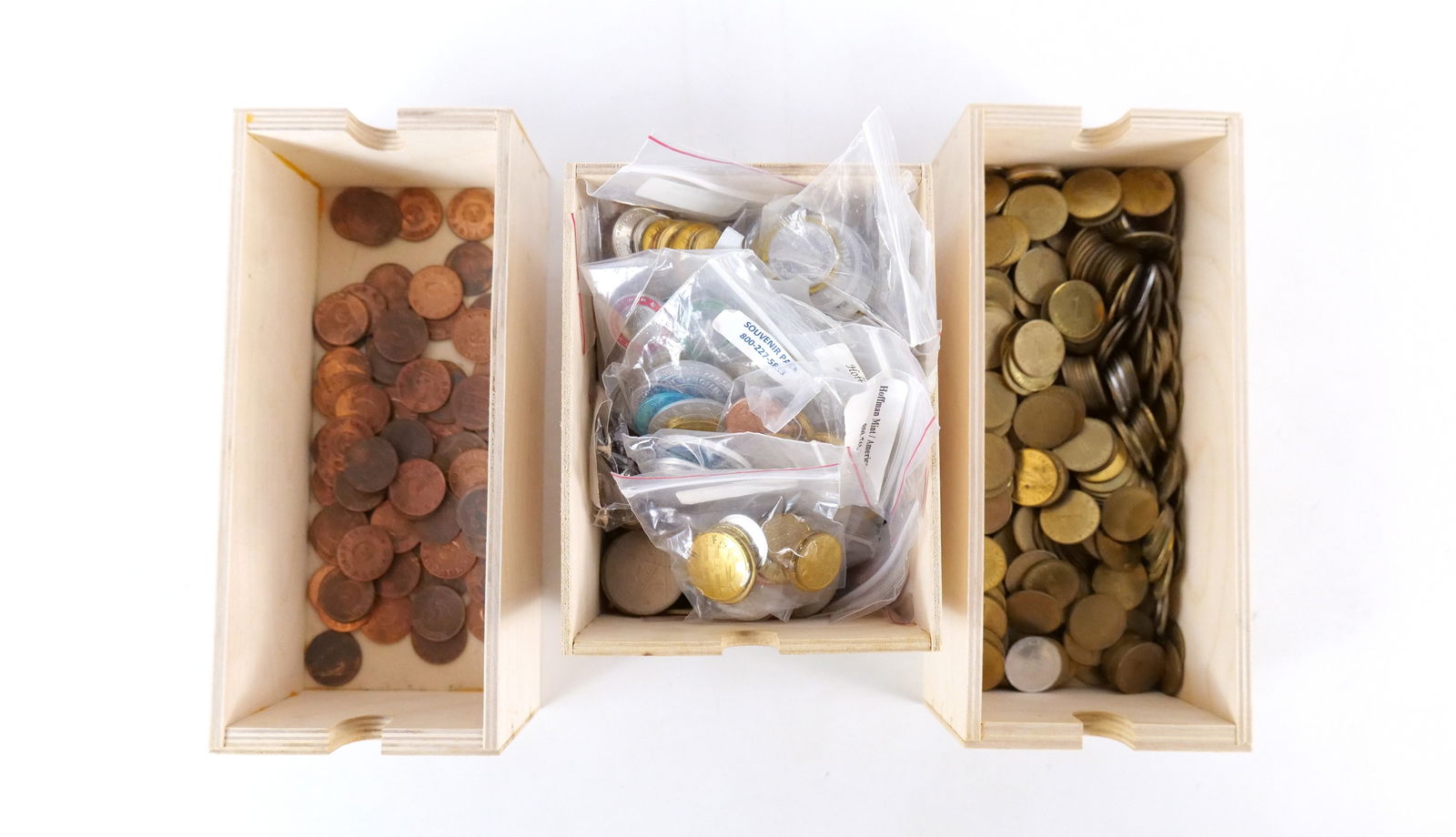 Lot of Tokens: Lot of Tokens. Including Coney Island Arcade, Hoffman Mint Souvenir Tokens, Space Plex Smithtown NY, Roger Williams Mint, Olympic Enterprises, Olympic Casino Wildwood and More. All invoices must be pa