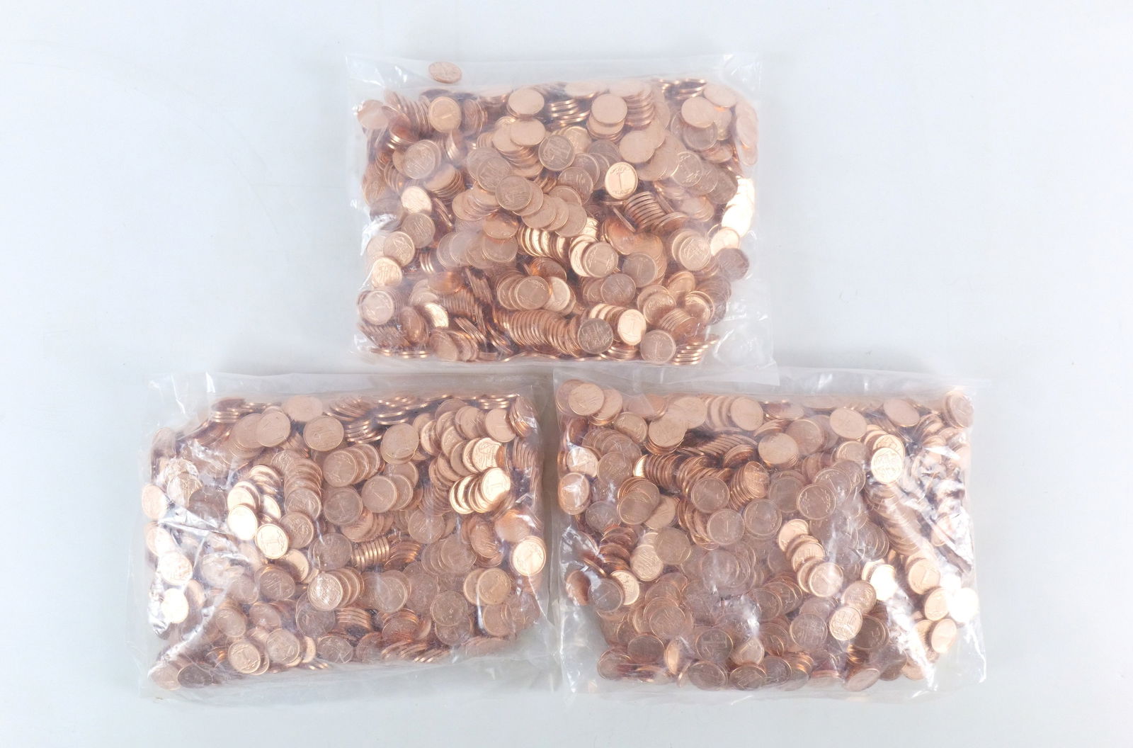 Three bags of Blackbeards Cave Tokens: Three bags of Blackbeard's Cave Tokens. Two Sealed and one bag has a rip. All invoices must be paid within 24 hours of the sale. We offer multiple shipping options, please read the shipping terms to