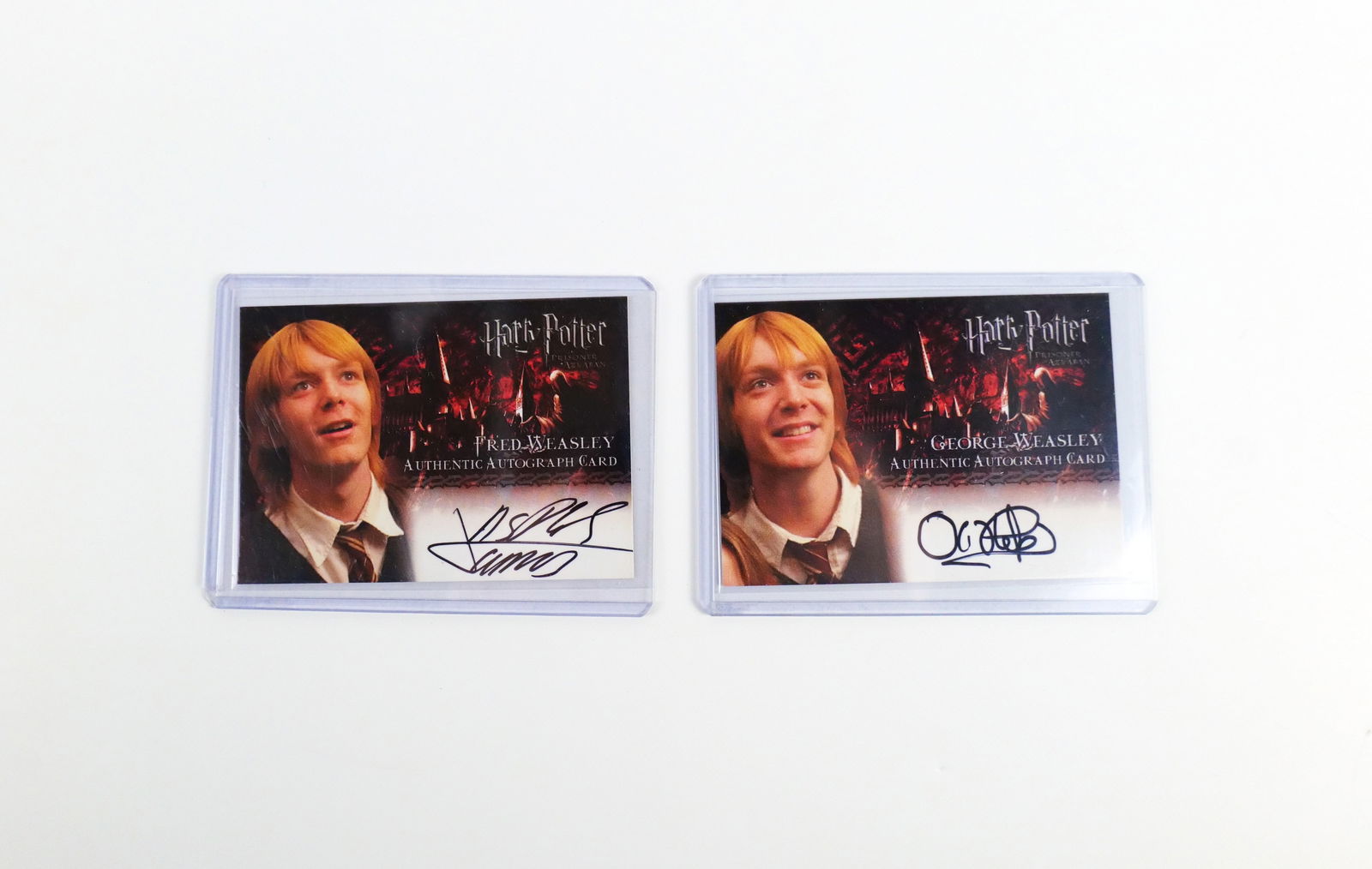 Lot of 2 Harry Potter Prisoner of Azkaban 2004 Artbox Autograph Cards (1 of 5)