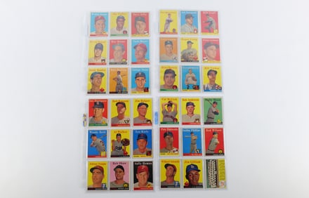 Lot of 36 Topps 1958 Baseball Cards