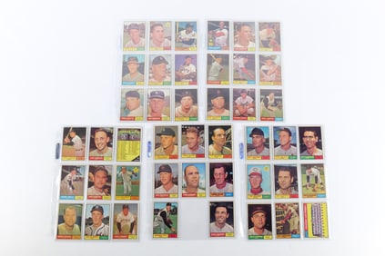 Lot of 44 Topps 1961 Baseball Cards