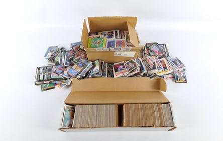 Lot of Loose Baseball Cards
