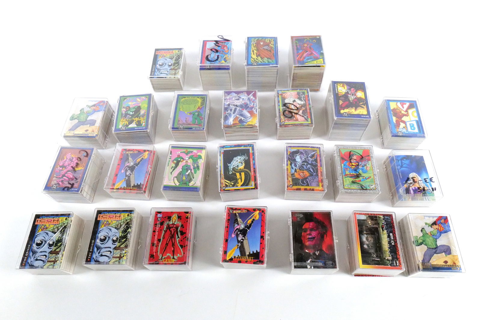 Lot of DC Comics Trading Cards (1 of 9)