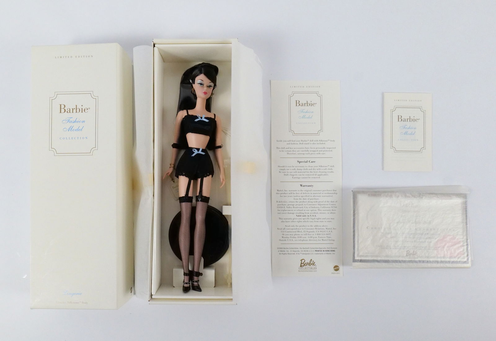 Lingerie #3 Silkstone Limited Edition Barbie Doll: Lingerie #3 Silkstone Limited Edition Barbie Doll - Fashion Model Collection. New in Box. All invoices must be paid within 24 hours of the sale. We offer multiple shipping options, please read the shi