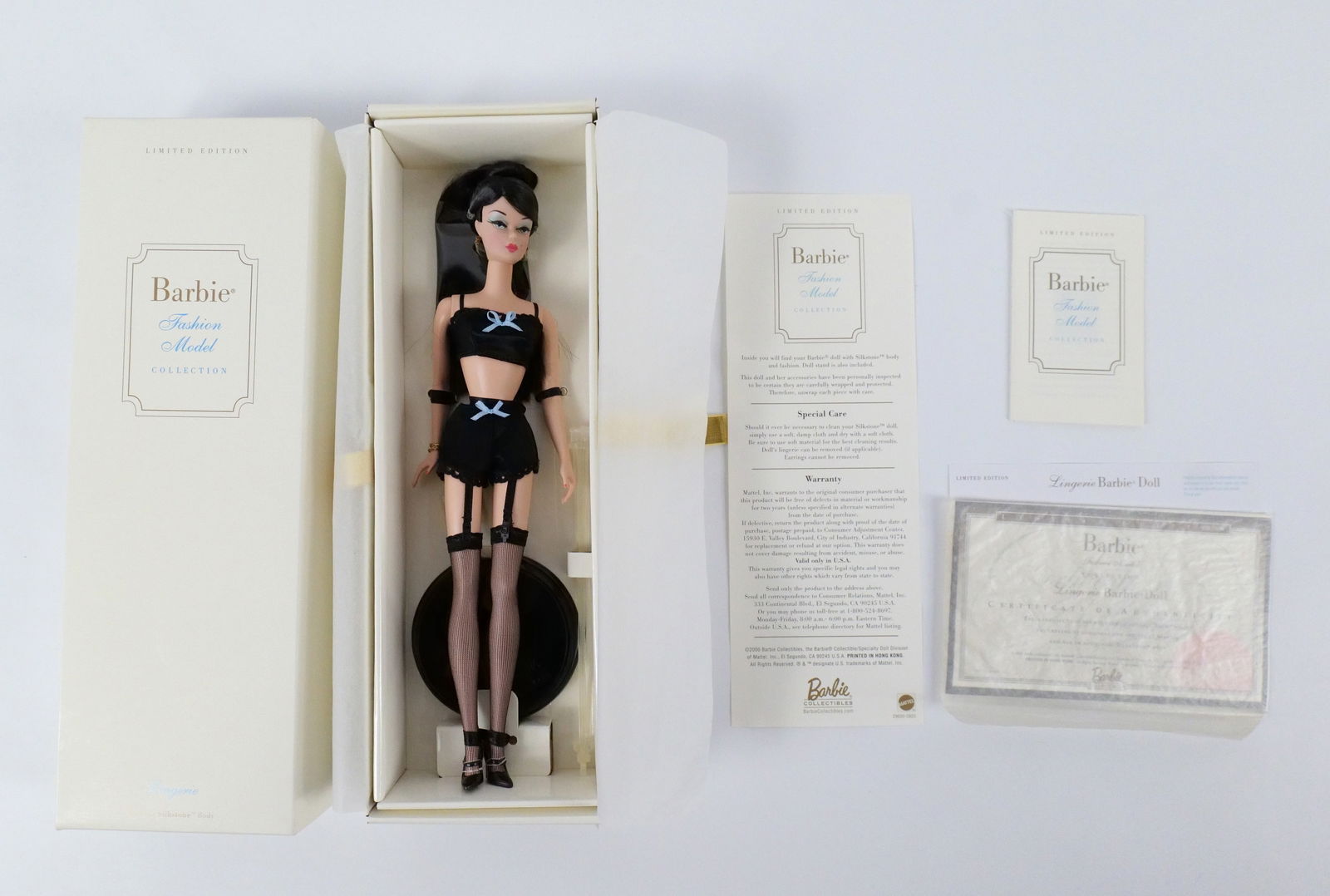 Lingerie #3 Silkstone Limited Edition Barbie Doll: Lingerie #3 Silkstone Limited Edition Barbie Doll - Fashion Model Collection. New in Box. All invoices must be paid within 24 hours of the sale. We offer multiple shipping options, please read the shi