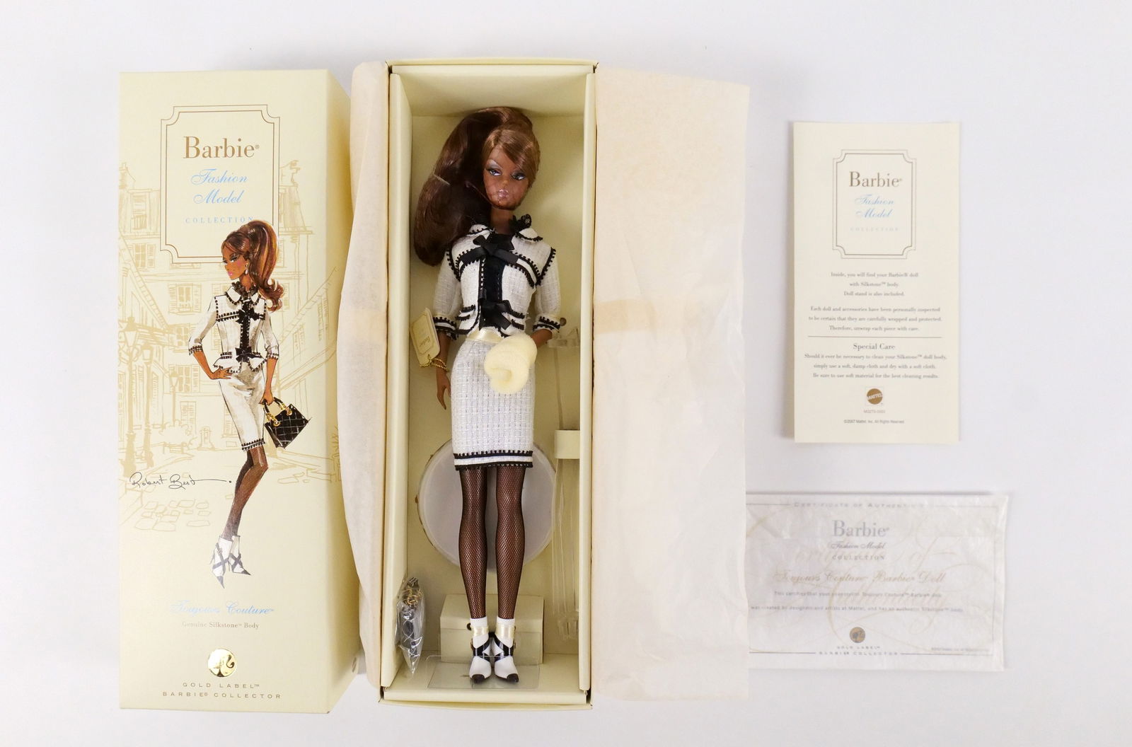 Toujours Couture Silkstone Gold Label Barbie Doll: Toujours Couture Silkstone Gold Label Barbie Doll - Fashion Model Collection - Robert Best. New in Box. All invoices must be paid within 24 hours of the sale. We offer multiple shipping options, pleas