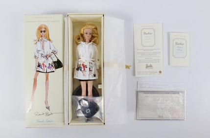 Trench Setter Silkstone Limited Edition Barbie Doll