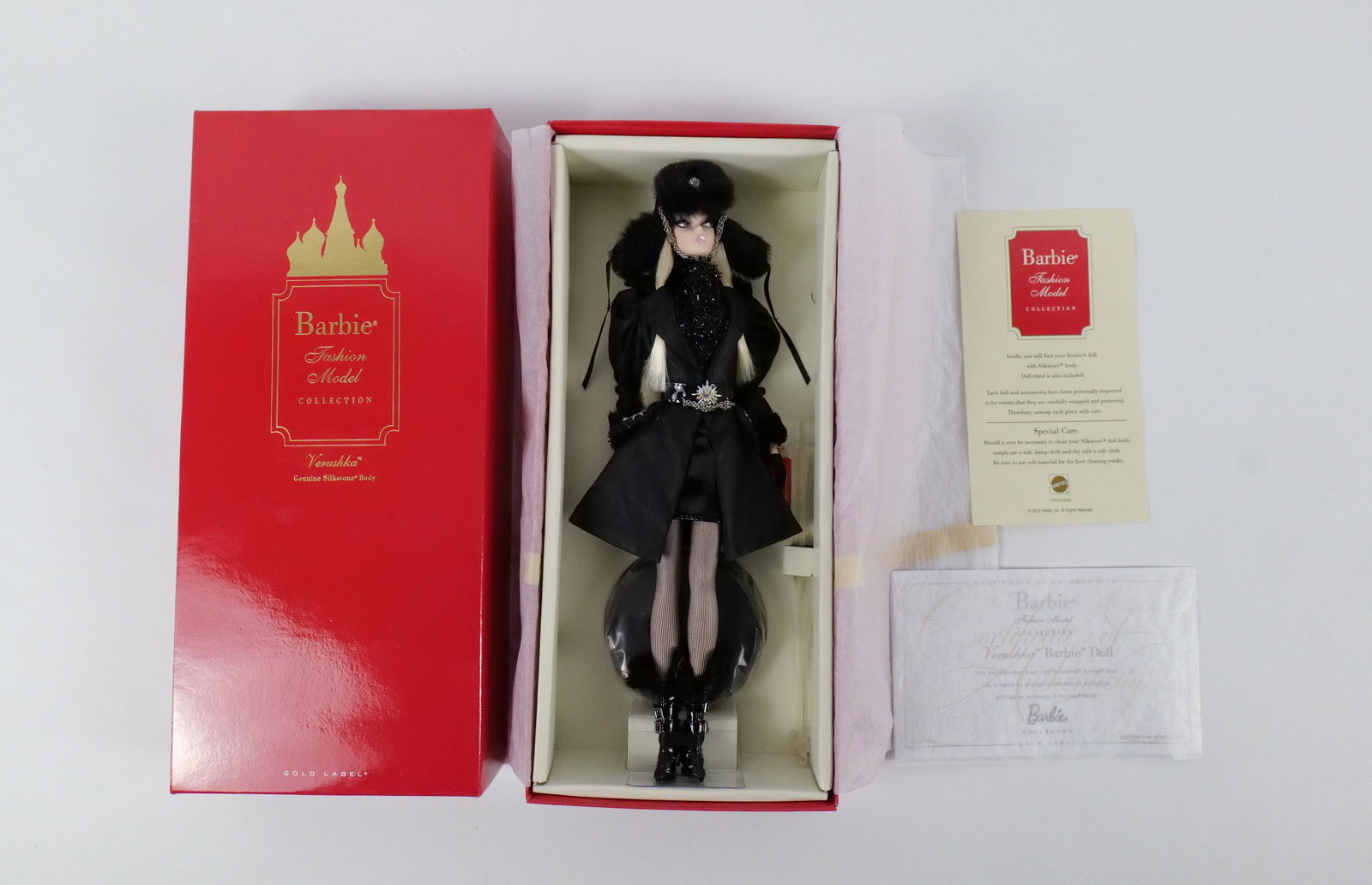 Verushka Silkstone Gold Label Barbie Doll: Verushka Silkstone Gold Label Barbie Doll - Fashion Model Collection - Russian Style. New in Box. All invoices must be paid within 24 hours of the sale. We offer multiple shipping options, please read