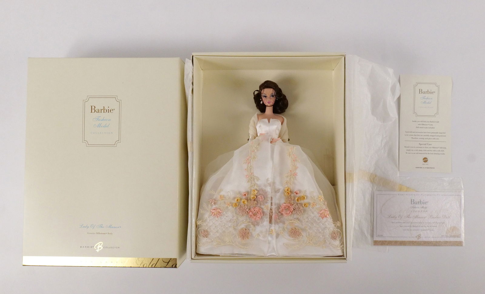 Lady of the Manor Silkstone Gold Label Barbie Doll: Lady of the Manor Silkstone Gold Label Barbie Doll - Fashion Model Collection. New in Box. All invoices must be paid within 24 hours of the sale. We offer multiple shipping options, please read the sh