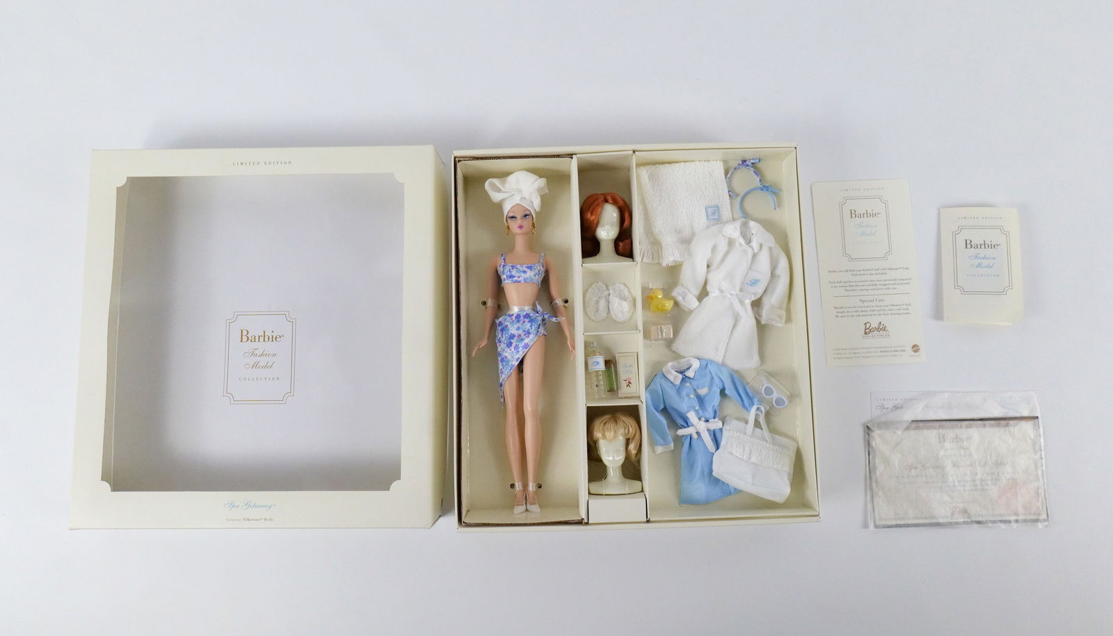 Spa Getaway Giftset - Limited Edition Silkstone Barbie Doll with Accessories: Spa Getaway Giftset - Limited Edition Silkstone Barbie Doll with Accessories - Fashion Model Collection. New in Box. All invoices must be paid within 24 hours of the sale. We offer multiple shipping o