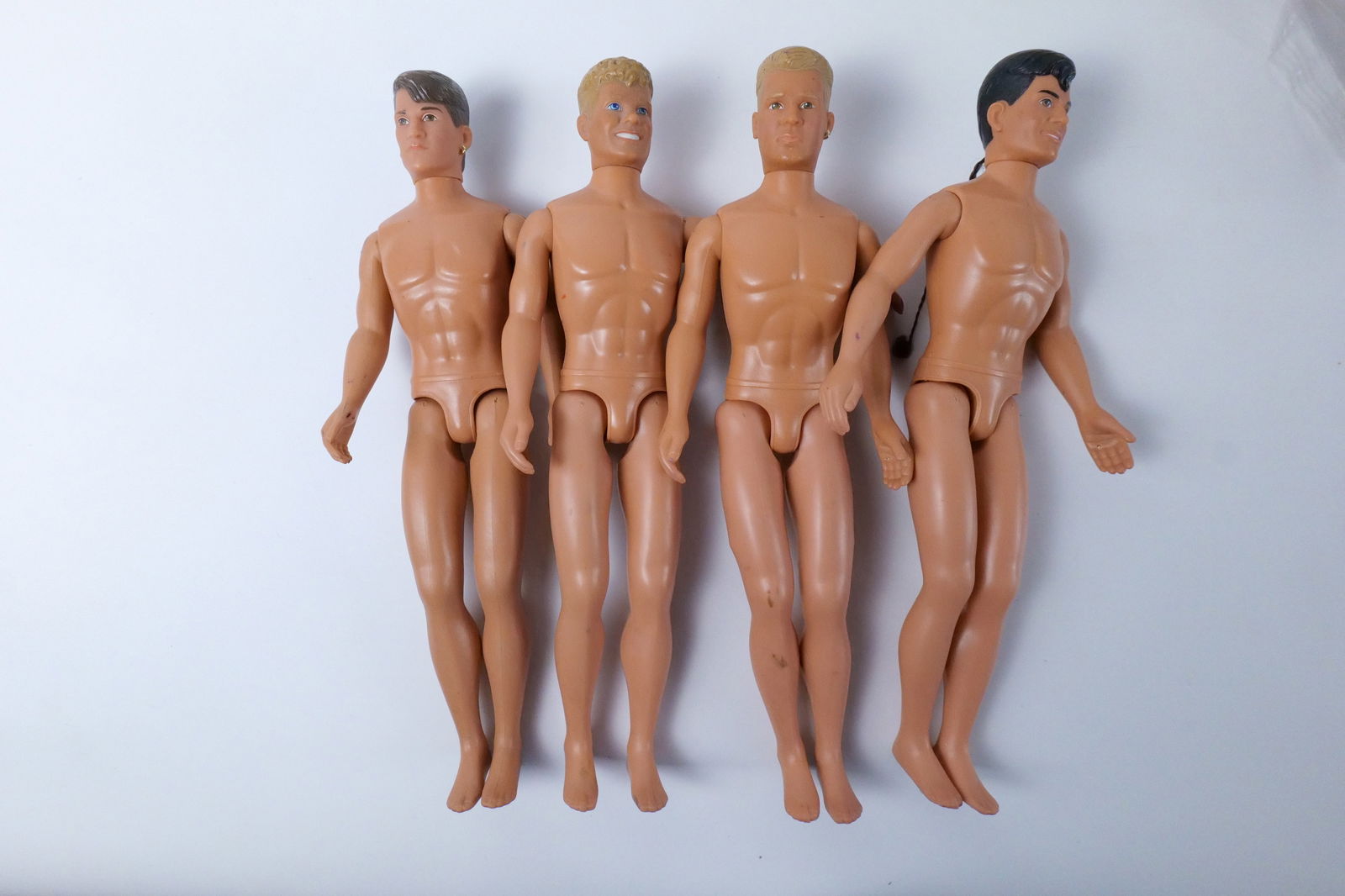 Mixed Lot of Dolls and Barbie Accessories - 2