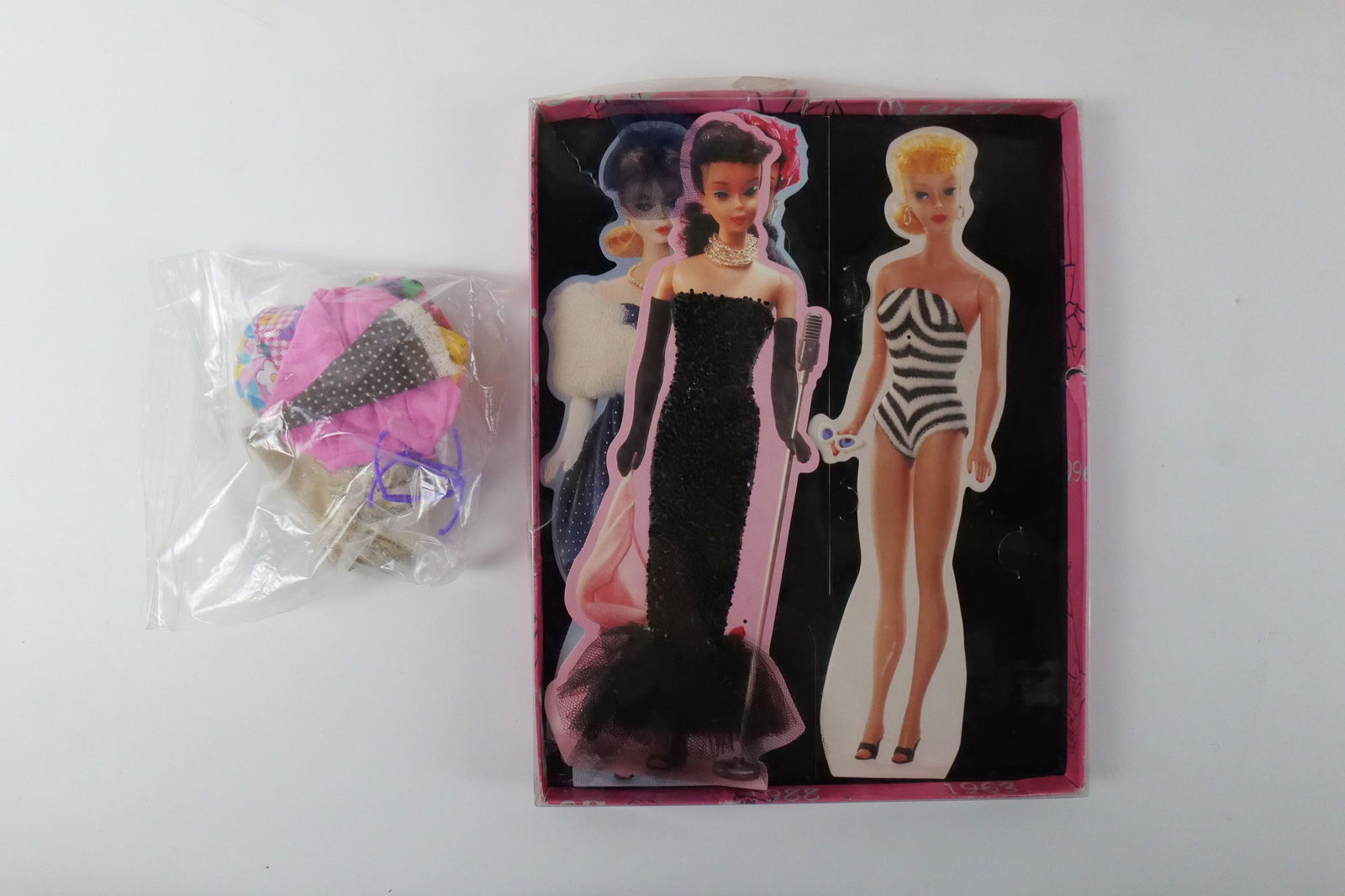 Mixed Lot of Dolls and Barbie Accessories - 4