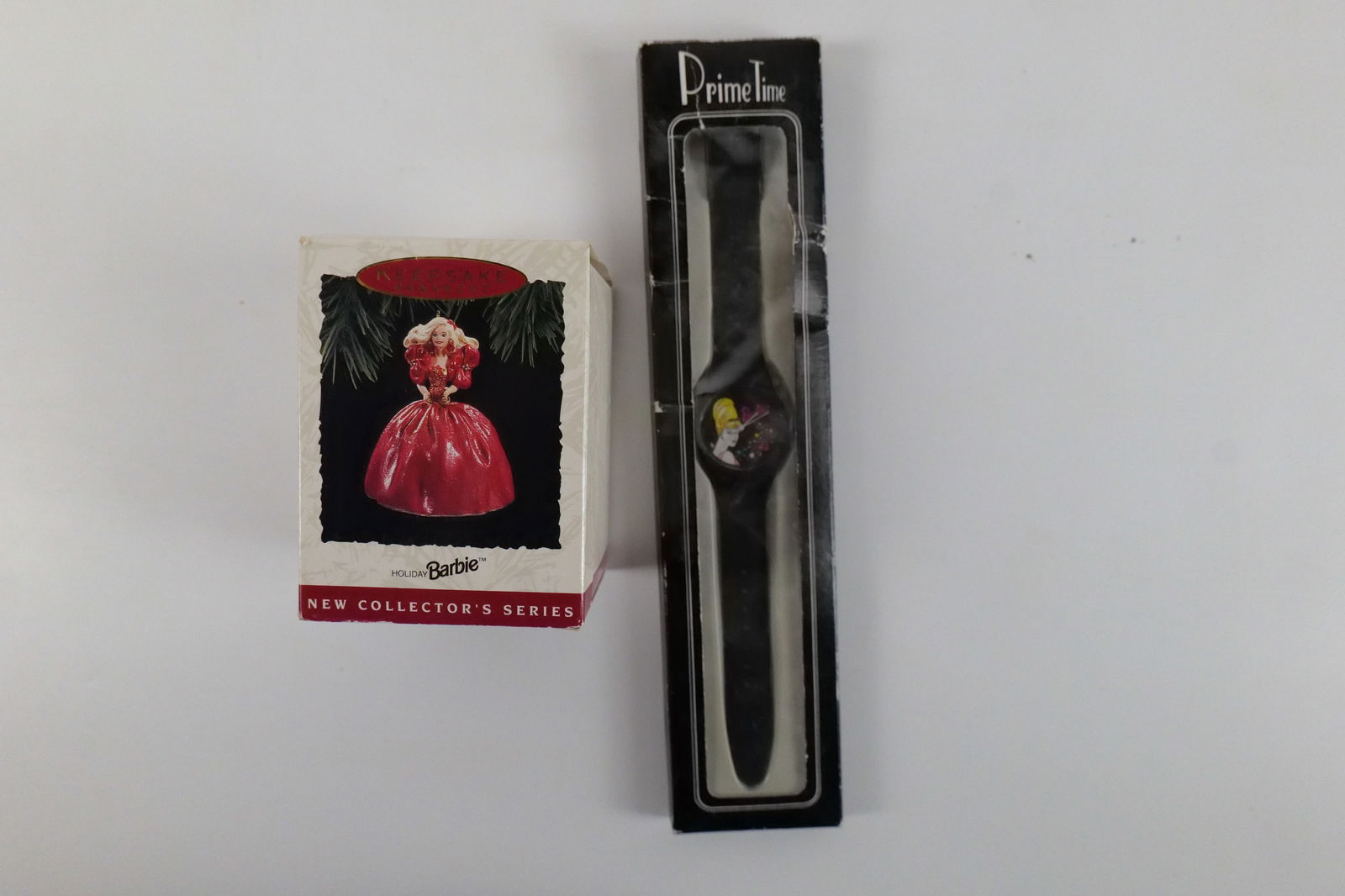 Mixed Lot of Dolls and Barbie Accessories - 5