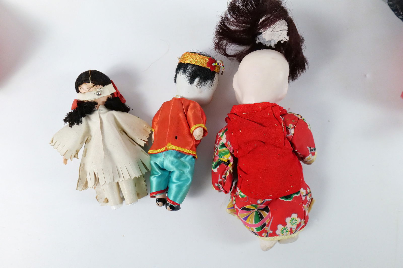 Lot of Vintage World Dolls - 3