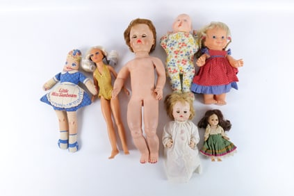Lot of Vintage to Contemporary Dolls
