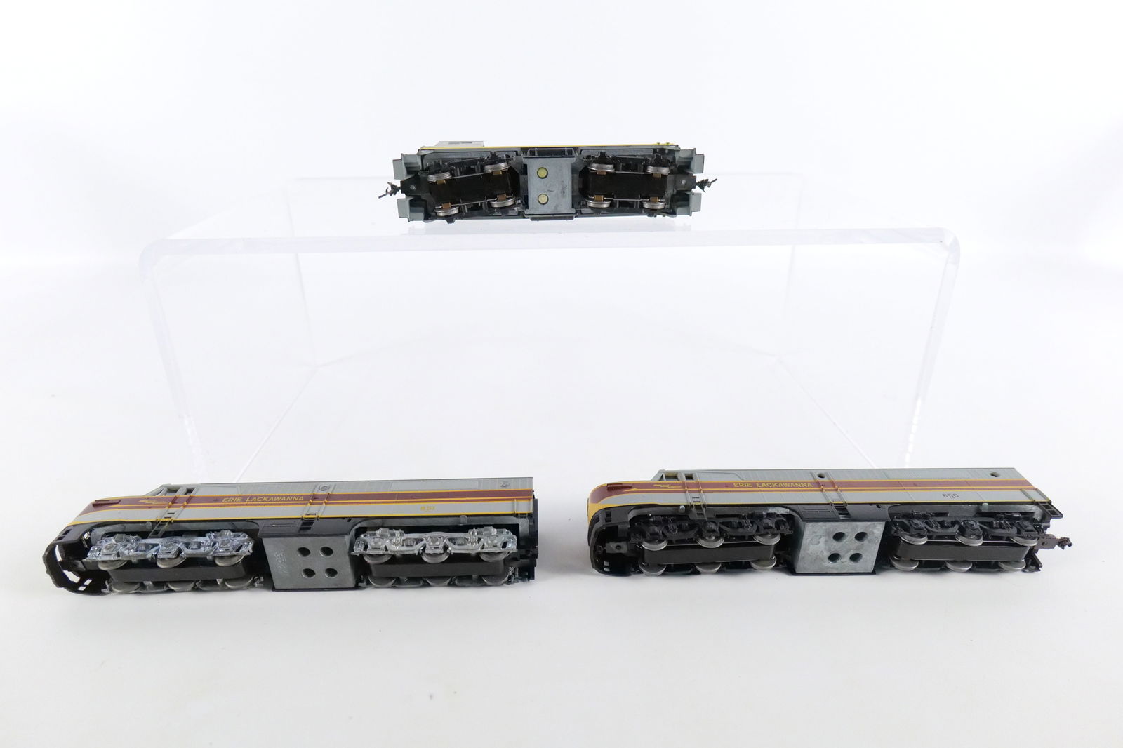 Lot of 3 Erie Lackawanna HO Gauge Engines - 7