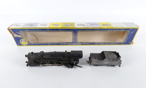 AHM HO Gauge 4-6-2 Light Pacific Engine and Tender