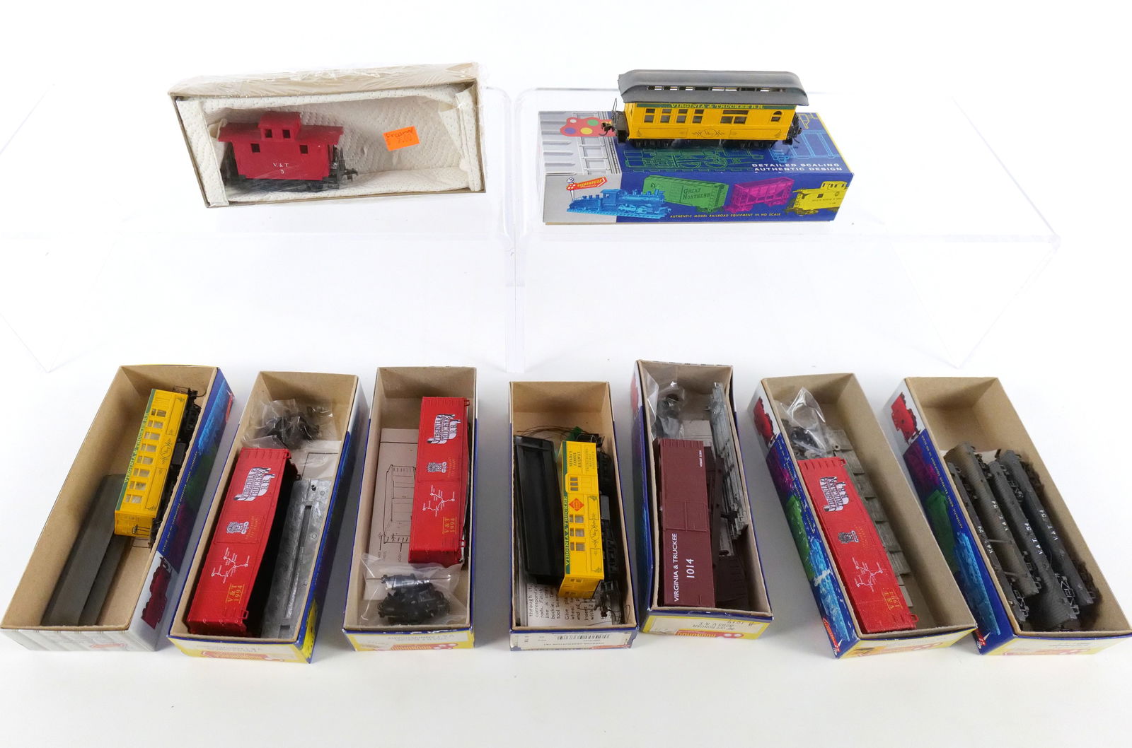 Lot of Roundhouse VT&T HO Gauge Rolling Stock (1 of 12)