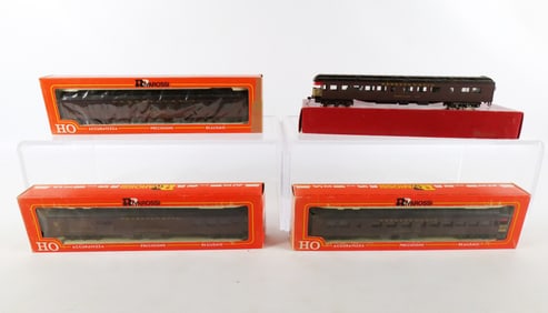 Rivarossi HO Gauge Pennsylvania Passenger Car Set