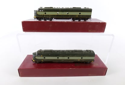 Lot of 2 Rivarossi HO Gauge Engines