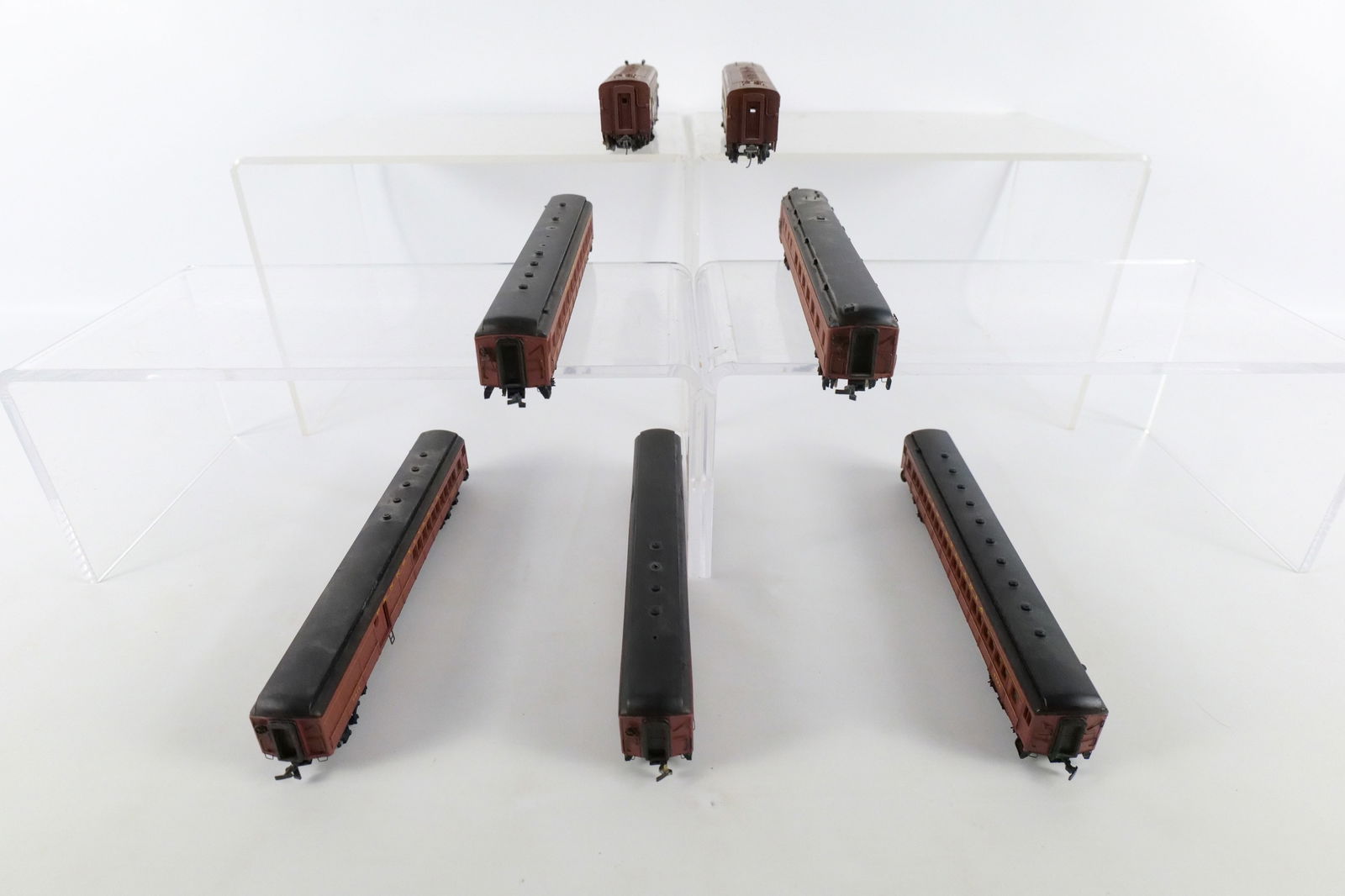 Lot of HO Gauge Pennsylvania Railroad Passenger Cars - 11
