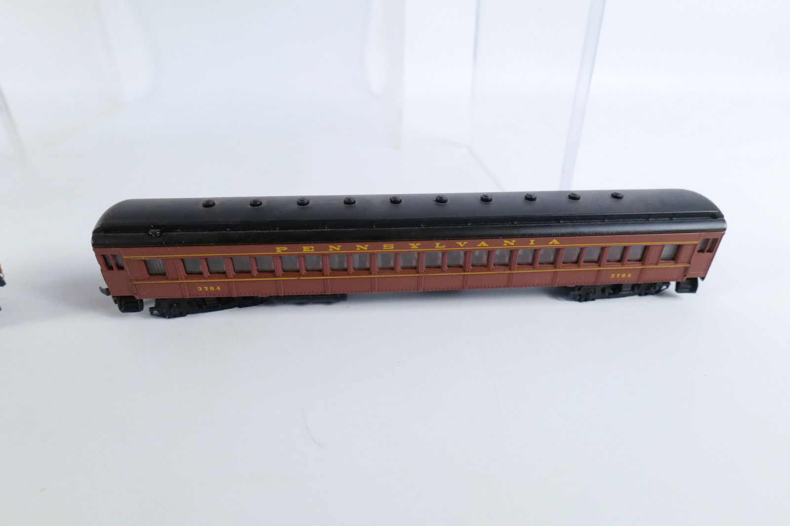 Lot of HO Gauge Pennsylvania Railroad Passenger Cars - 8