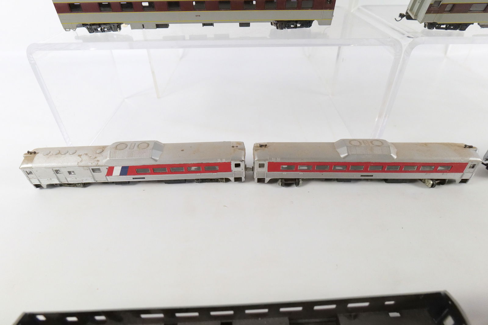 Lot of HO Gauge Passenger Cars - 6