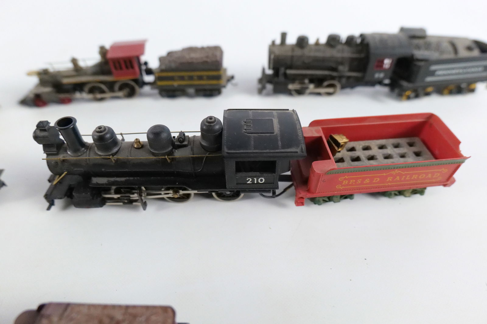 Lot of 6 HO Gauge Engines and Tenders - 6