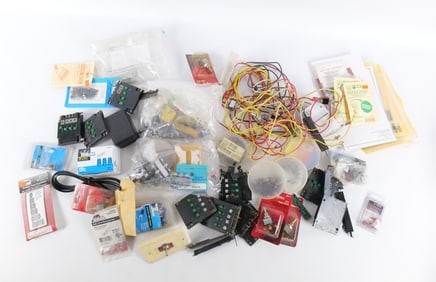Lot of HO Gauge Repair Items
