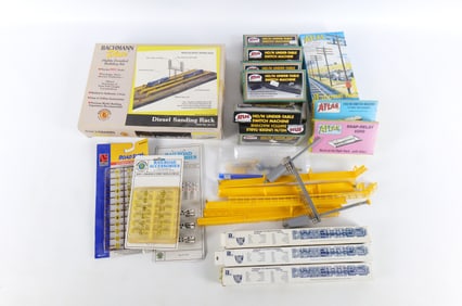 Lot of HO Scale Accessories