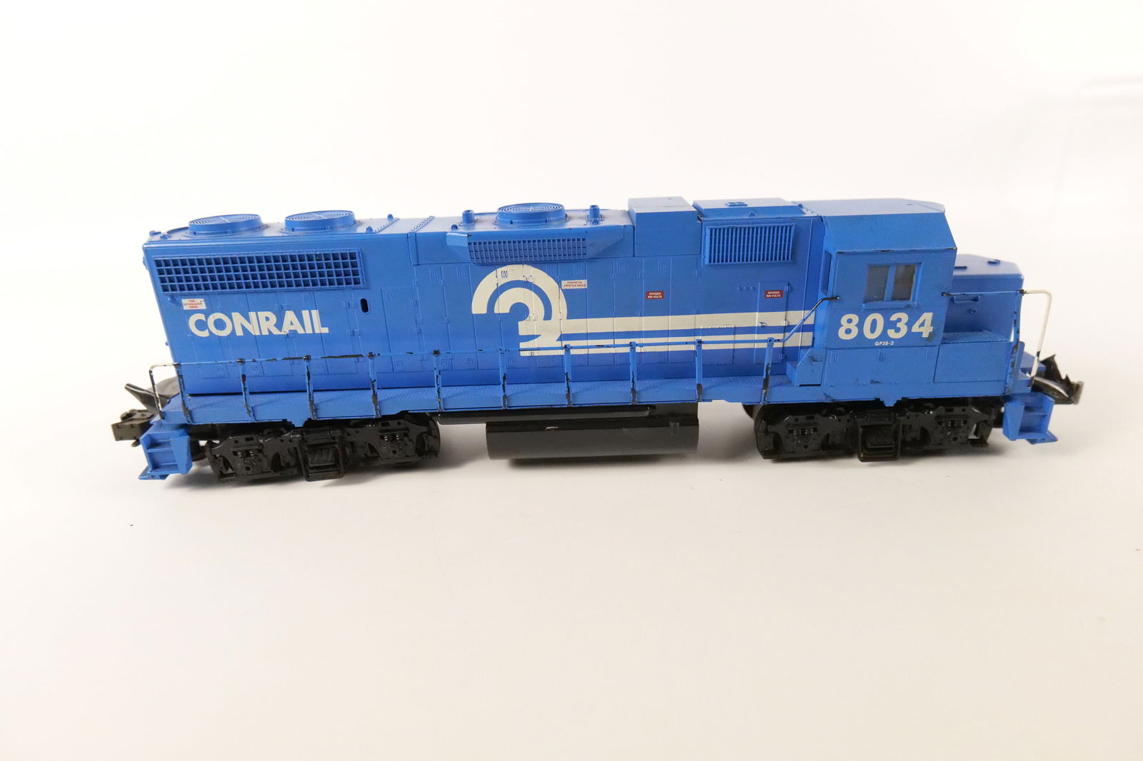 Lot of 2 O Scale Weaver Engines - 10