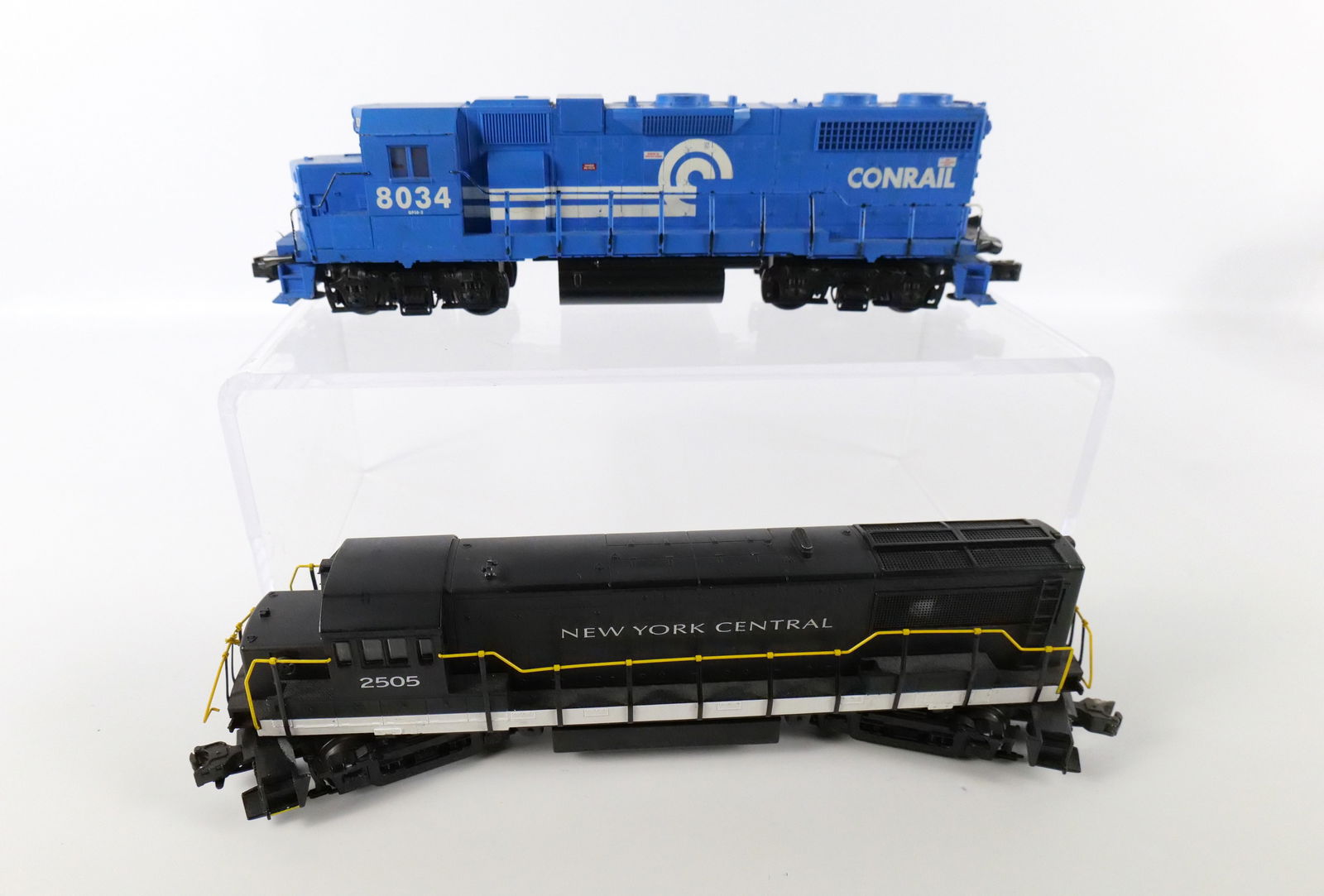 Lot of 2 O Scale Weaver Engines (1 of 14)